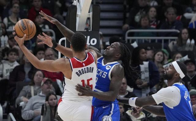 依然是联盟, 火箭欲用一, 赛事 依然是联盟, 火箭欲用一, 赛事