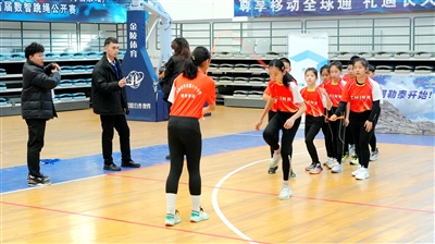 新疆维吾尔 新疆维吾尔